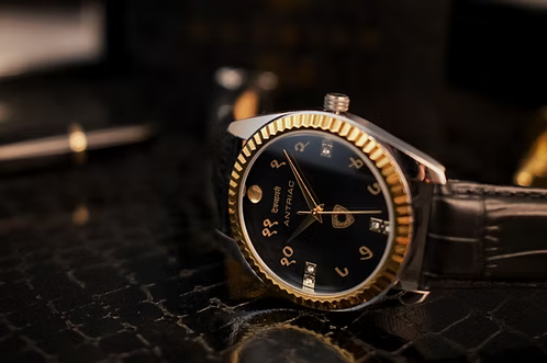 Monarch Executive - Devanagari Black | Black Croco Pattern Strap