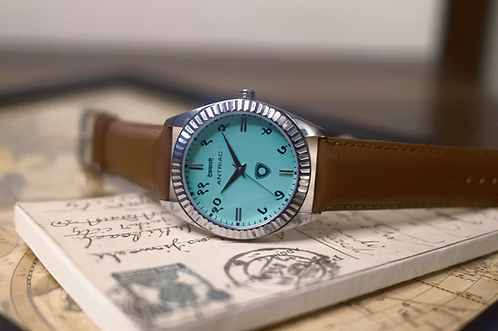 Century Classic : Kokan Tiff Blue - Devanagari - Brown Leather